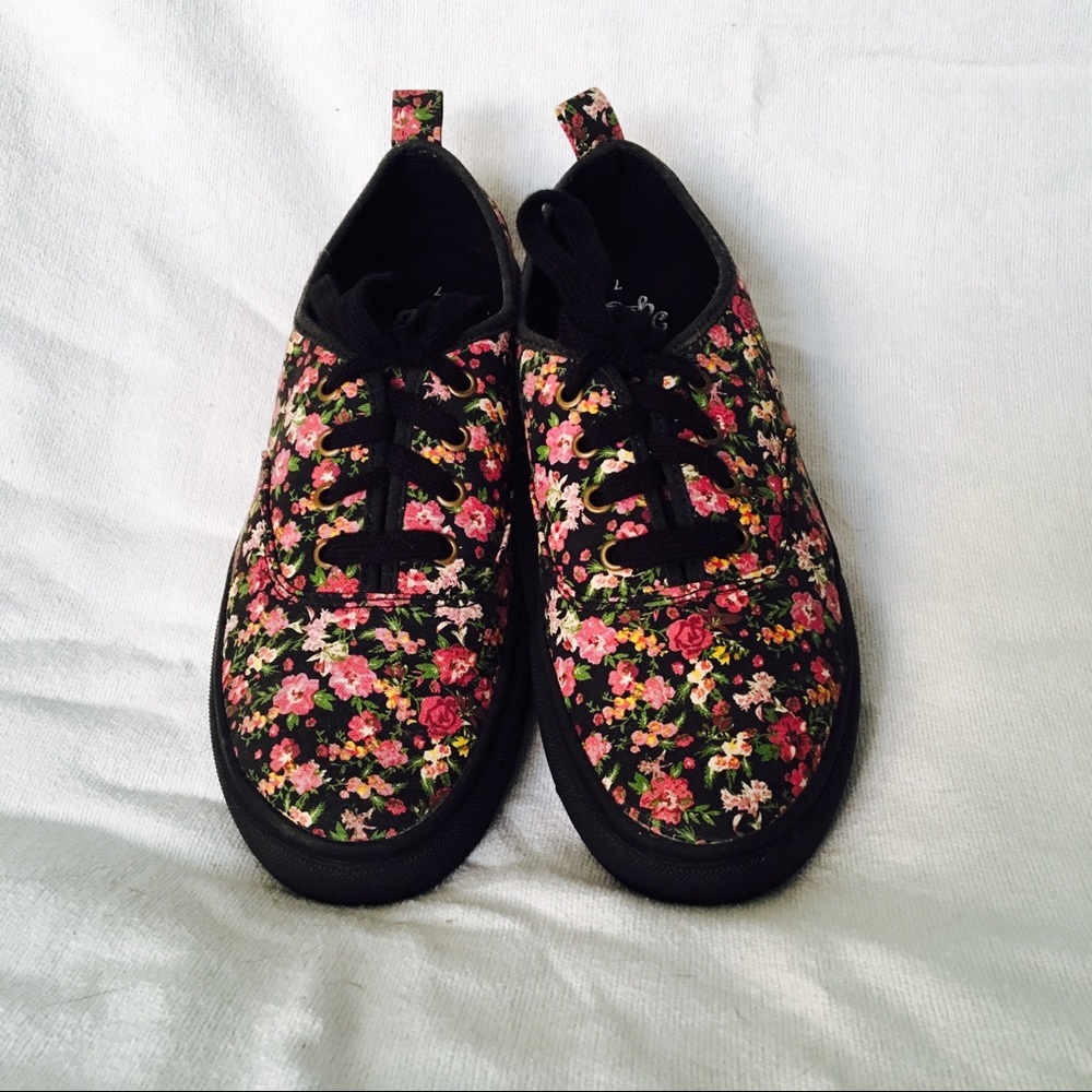 Floral Print Shoes